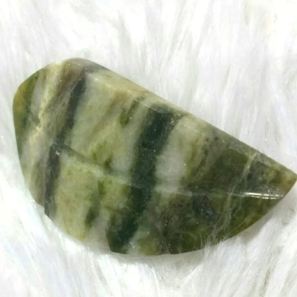 Vintage Jaded Marble Scored Leaf Brooch Pin